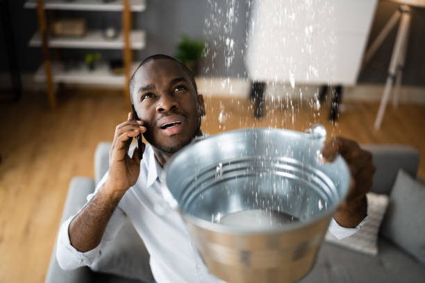 Sewage cleanup and water damage restoration in IL